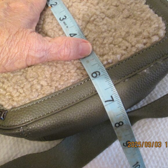 Rachael Zoe Olive Green with Sherpa Crossbody Purse - Picture 11 of 12